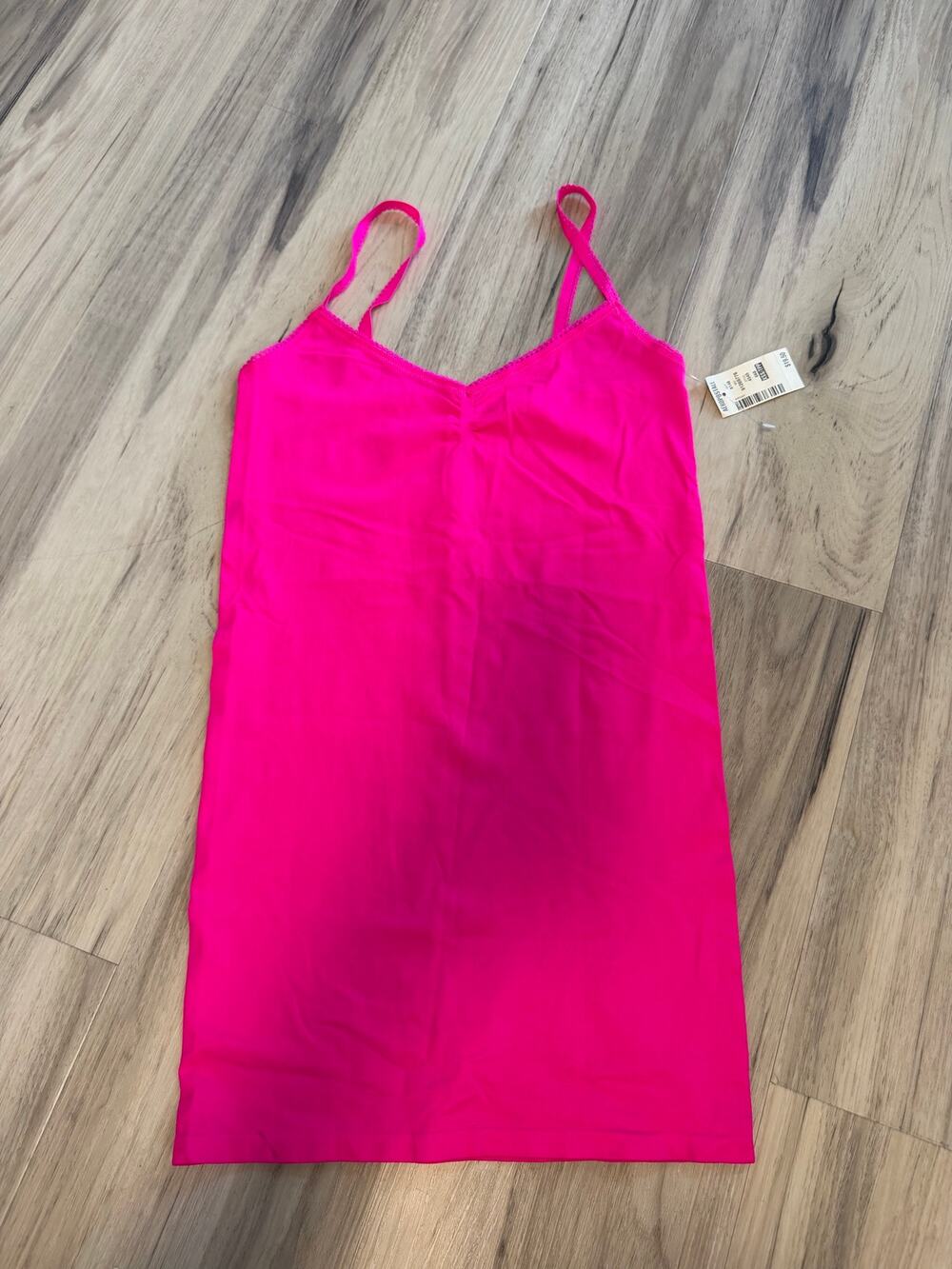 NWT Aeropostale Seamless Tank Top XS/S Neon Pink Ruched V-Neck Camisole Layering